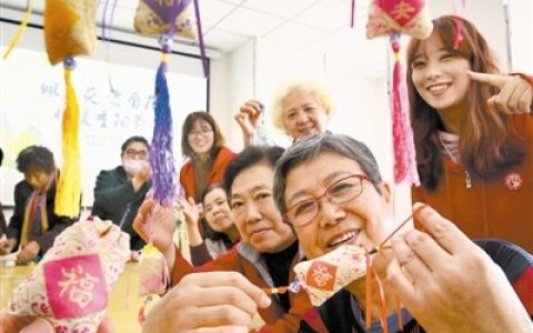 感受传统迎“重阳”