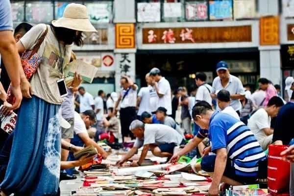 天津旧书市场又回来了！搬到了这里……