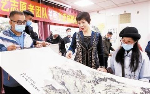 天津：爱心作品义卖 捐赠贫困家庭