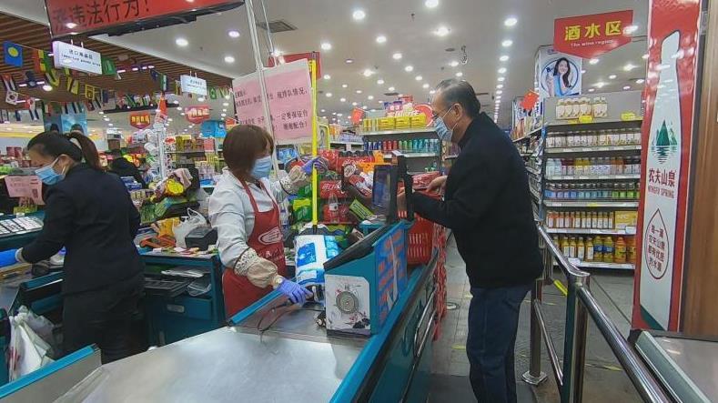 记者探访汉沽街辖区商超 超市货足价稳