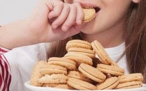 甜食未必能让你开心日摄入糖超15克有抑郁风险
