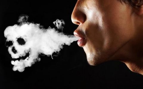 长期吸“二手烟” 慢阻肺患病风险增加48%
