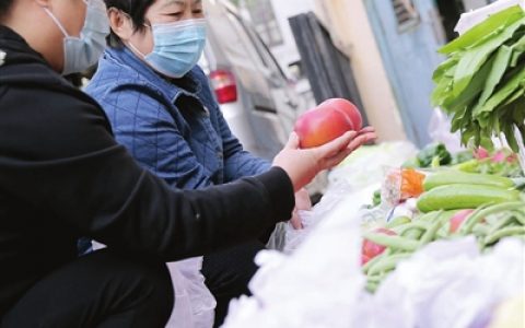 天津：“爱心厨房” 暖胃更暖心