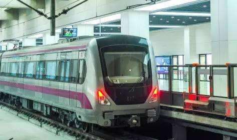 天津地铁6号线二期铺轨 标志着迈入新的里程