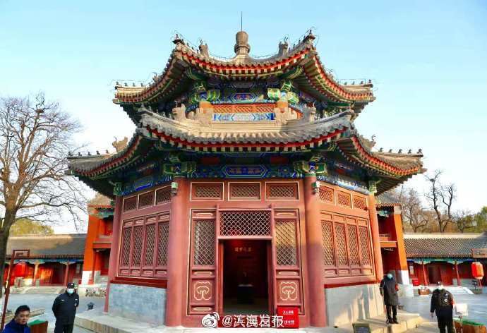 马首铜像阔别160年终于回家！马首铜像入藏圆明园
