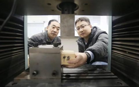 嫦五成功落月，“星际挖掘”有咱天津人的参与！
