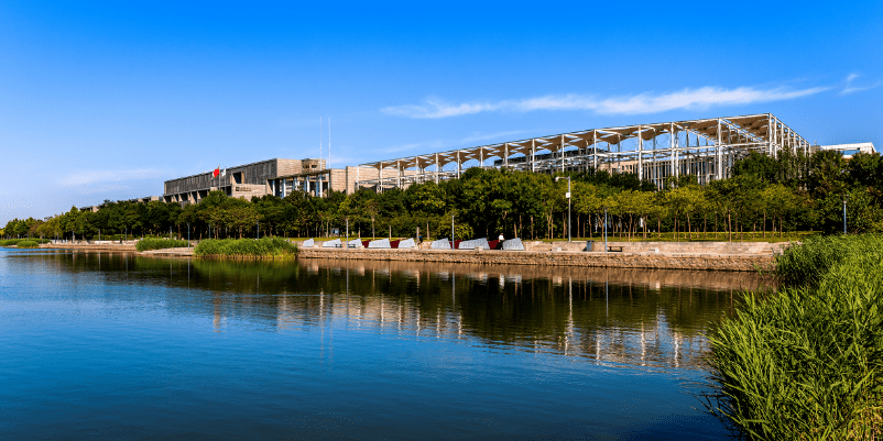 保税区空港景观湖荣获天津“最美河湖”称号