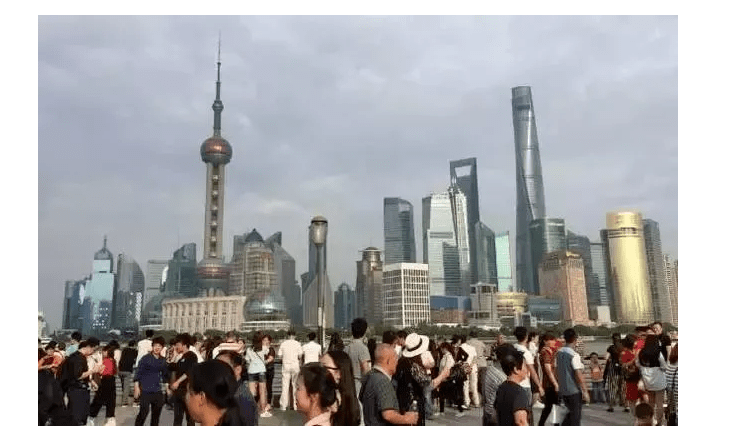 中国十大旅游城市排行榜，每个都很不错，三亚和丽江无缘前十