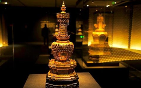 故宫藏100余件法器展在京揭幕