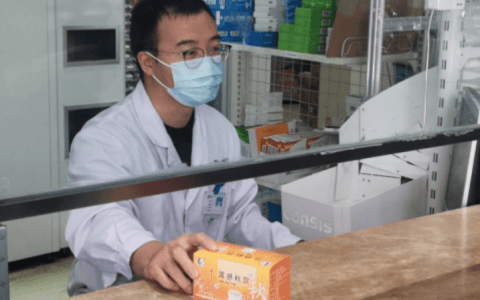 张伯礼院士团队研制清感饮受市民青睐
