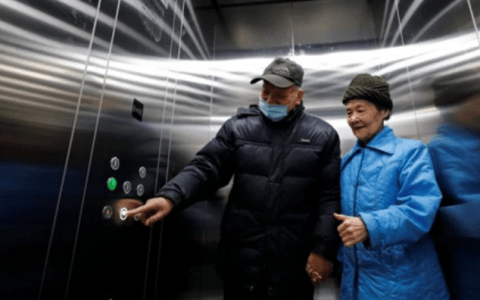 天津今年首部既有住宅加装电梯交付使用