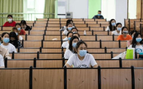教育部要求确保春季学期高校错峰开学