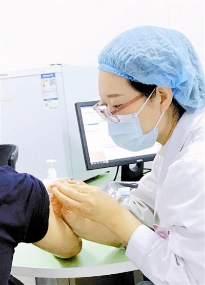 天津河西区高危人员有序接种新冠疫苗