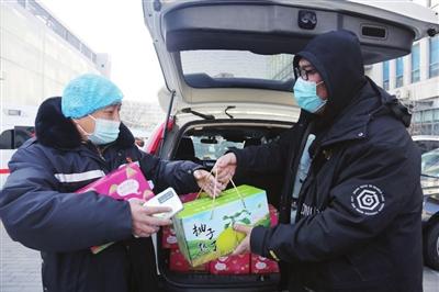 天津第二批急救队驰援河北省