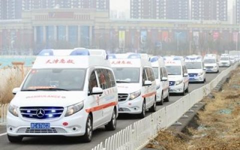 回家了！支援石家庄医疗队首批67人完成任务返津