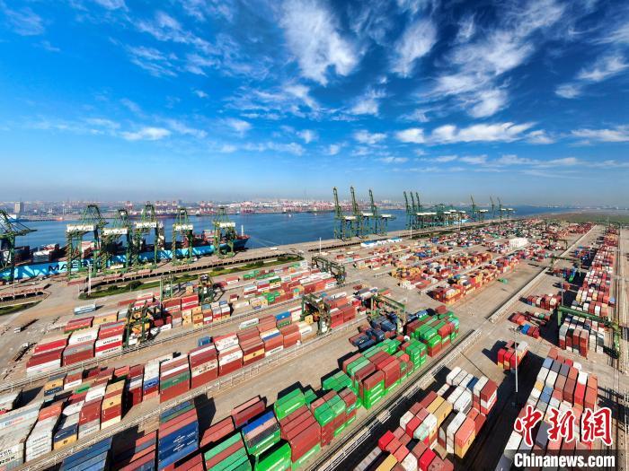 天津港2020年集装箱吞吐量完成1835万标准箱 同比增长6.1％