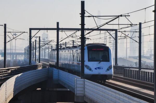 大冬天的，为嘛天津地铁空调吹冷风？