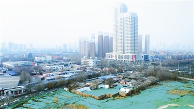 平房区待拆迁如厕成问题 公产房买产权久等无后续 解决百姓难题享受政策落地
