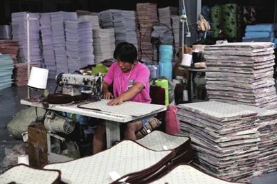 天津百年地毯小镇 中小产业带穿越周期的中国样本