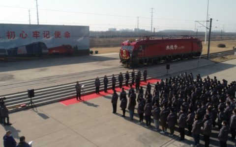 74岁“朱德号”机车在津修竣出厂，将投入至北京春运