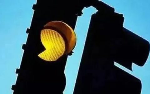 天津市区部分交通信号灯优化调整！这些路口不用等红灯了
