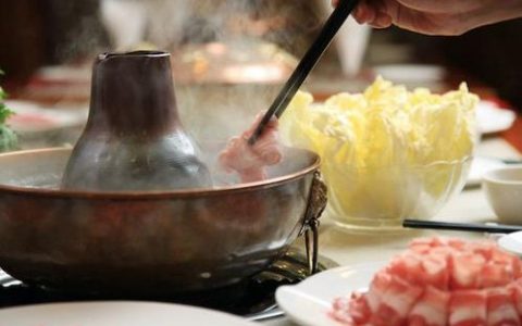 线上也有“家乡味” 这届年轻人选择“云过年”