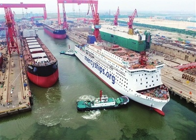 天津新港船舶重工铆劲加油干 两艘津产巨轮将交付