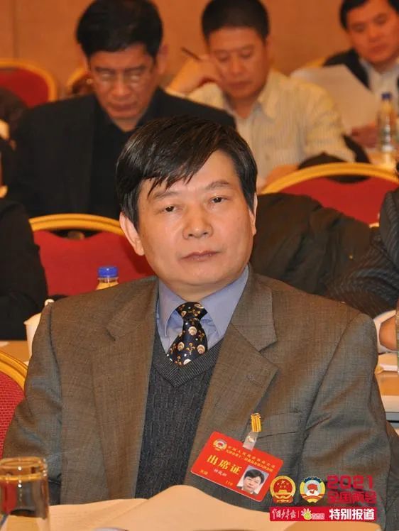 教师工资、培训机构、招生改革……天津委员发声！