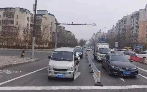 天津司机注意！此路口不能再左转了