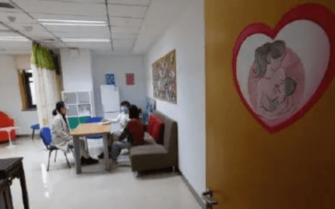 关爱哺乳期女教职工！南开大学将再建一批“爱心妈咪小屋”