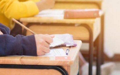 教育部：严禁中小学招生入学与任何形式的社会竞赛挂钩