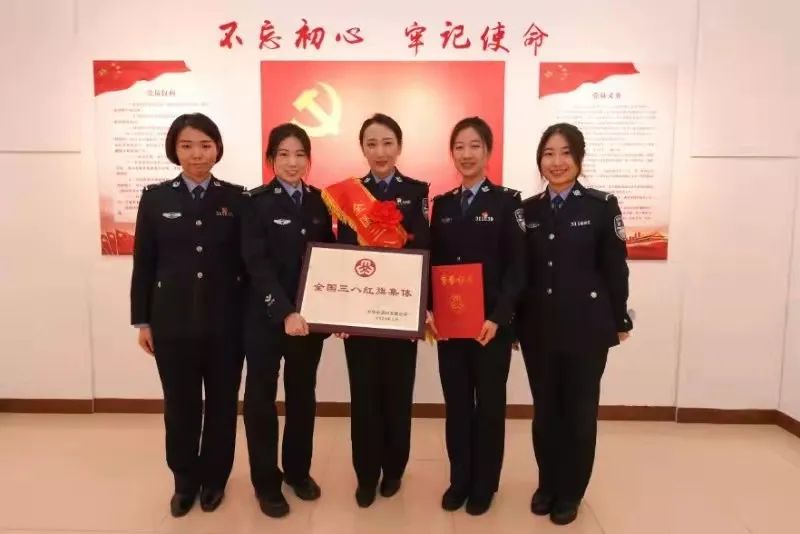 习近平总书记的节日祝贺和重要讲话在天津各界妇女中引起热烈反响