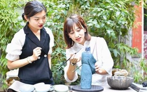 观建筑 逛公园 倾听红色故事 津门打卡地 移步异景各有特色