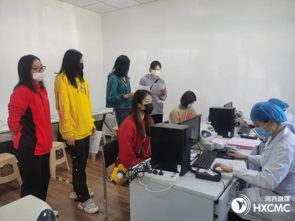 天津女排队员在河西区接种新冠疫苗