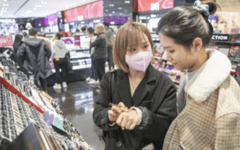 药监局新规：化妆品功效宣传不准“自卖自夸”