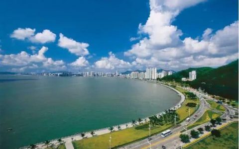 滨海新区旅游专线2路开通 接驳轻轨直通海博馆