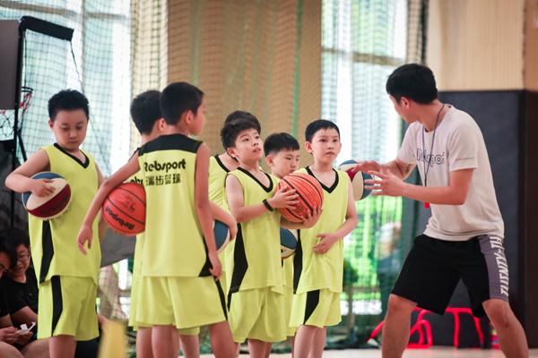 “双减”政策发布！瑞步体育 重磅出击