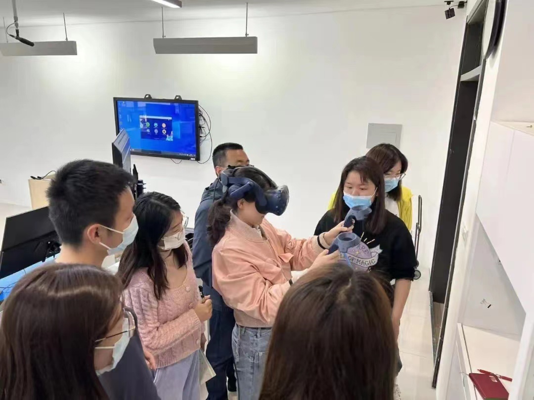 中新天津生态城加快推进教育数字转型和智能升级