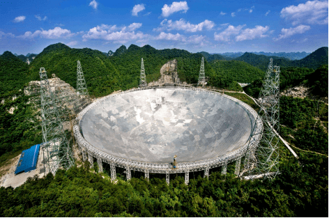 点亮梦想——宇宙巡航 外星探梦，跟着麦当劳一起遨游太空吧