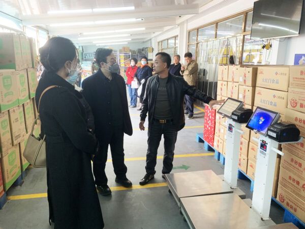 天津市消协联合北辰区市场监管局、北辰区消协开展韩家墅消费体察活动