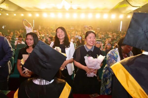 未来可期！天津枫叶学校2023届高中毕业典礼精彩纷呈