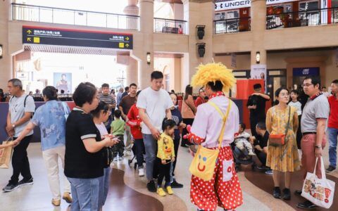 人气旺旺旺！滨城“黄金周”重点商企实现销售额2.95亿元
