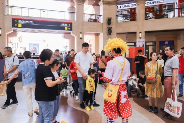 人气旺旺旺！滨城“黄金周”重点商企实现销售额2.95亿元