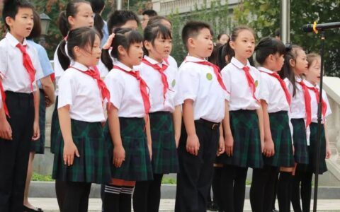 星星火炬 代代相传 | 高新区各中小学开展“少先队建队日”主题活动