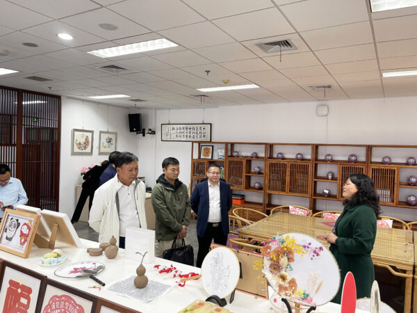 捐资助学 情暖桑梓 天津市湖北商会“津门楚材”助学金发放仪式顺利举行