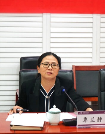 捐资助学 情暖桑梓 天津市湖北商会“津门楚材”助学金发放仪式顺利举行