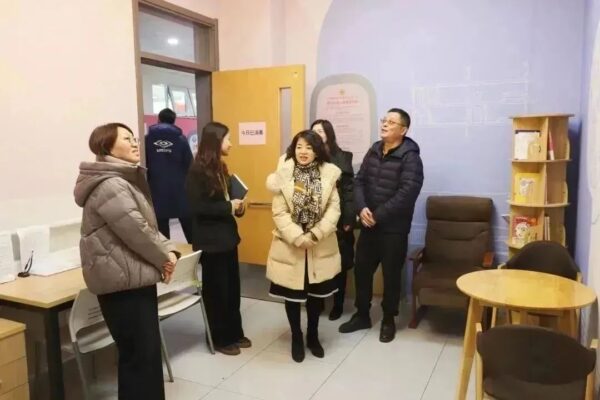 天津市滨海新区妇联副主席刘玲一行到保税区调研妇女儿童工作