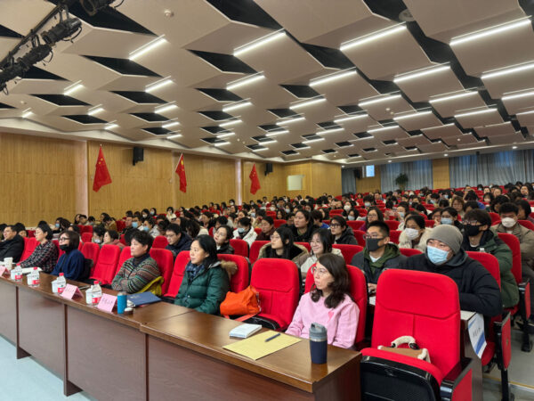 高新区举办第三期青年教师培训