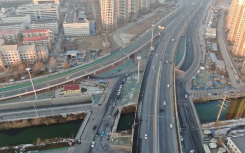 津沧高速公路津静路立交桥改扩建工程全线交工验收通车