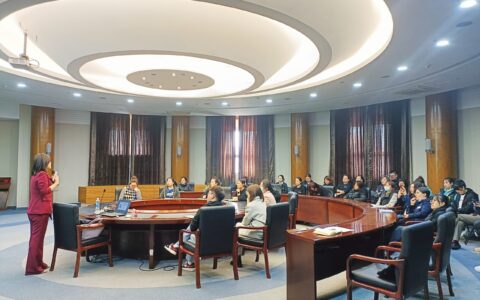 【基层动态】学礼仪 树形象——天津王府井奥莱·新燕莎小镇开展商务礼仪与接待礼仪专题培训